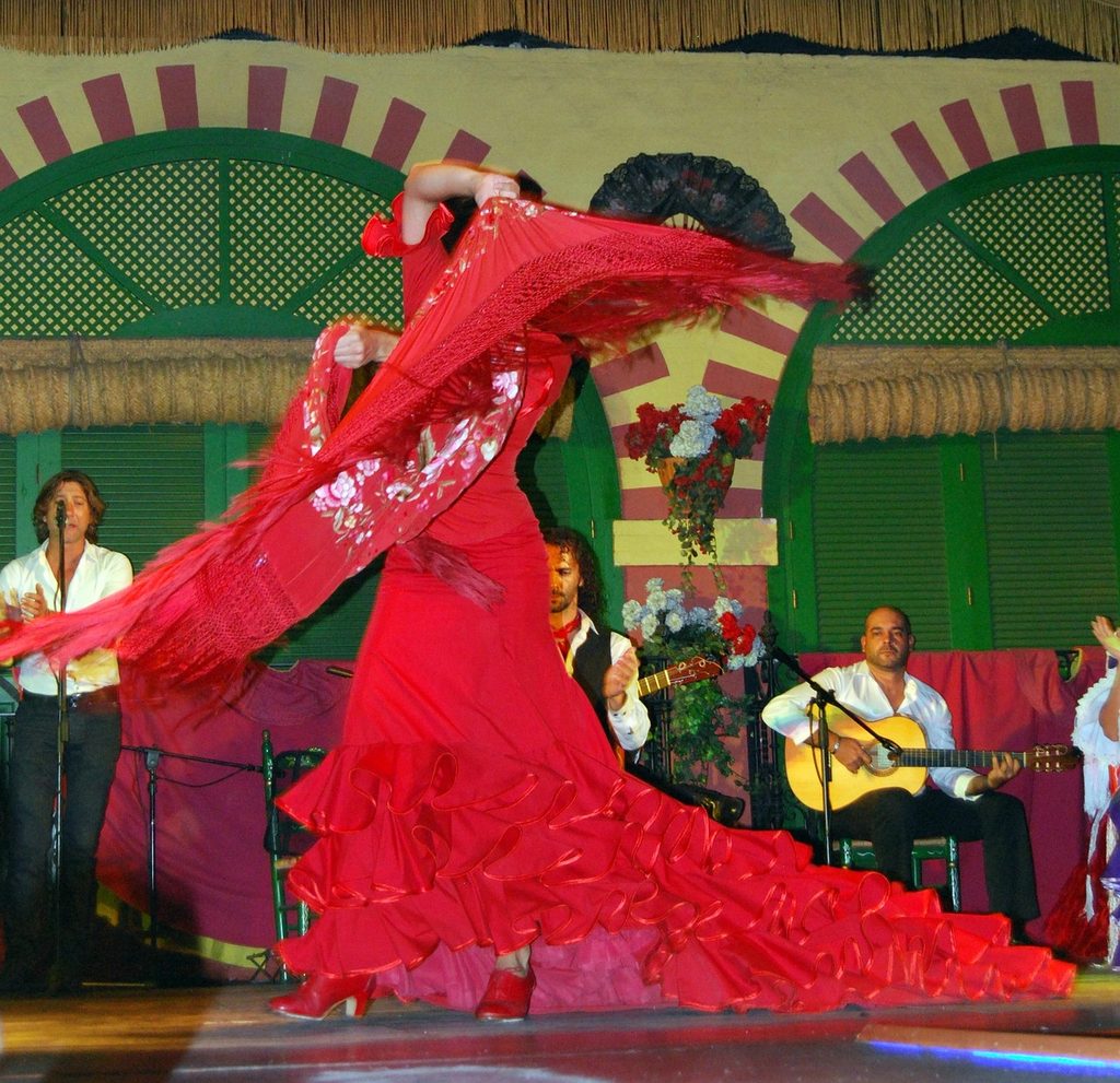 Cărți românești, printre evantaie și flamenco la Feria de Abril din Barcelona
