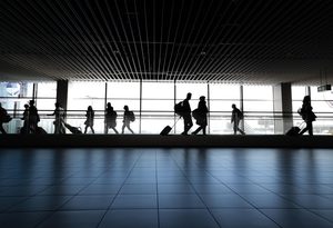 Copiii români din Barcelona, așteptați la Clubul de Natație de 1 iunie
