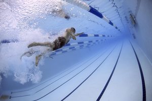 David Popovici, medaliat cu argint la 100m liber după un spectaculos record al Spaniei