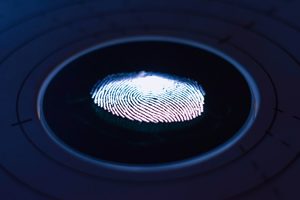 Românii din Spania pot obține gratuit o semnătură electronică de la stat