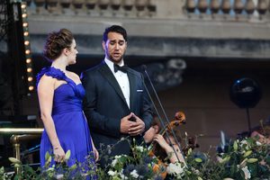 Tenorul român Ştefan von Korch revine la Opera Naţională din Iaşi cu o montare inedită a capodoperei „Stabat Mater”